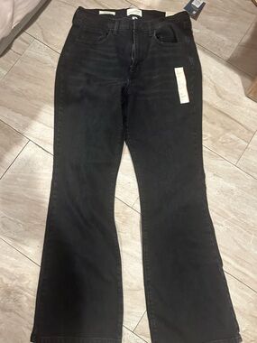 Universal Thread Black Wide Leg Jeans - Flare Silhouette